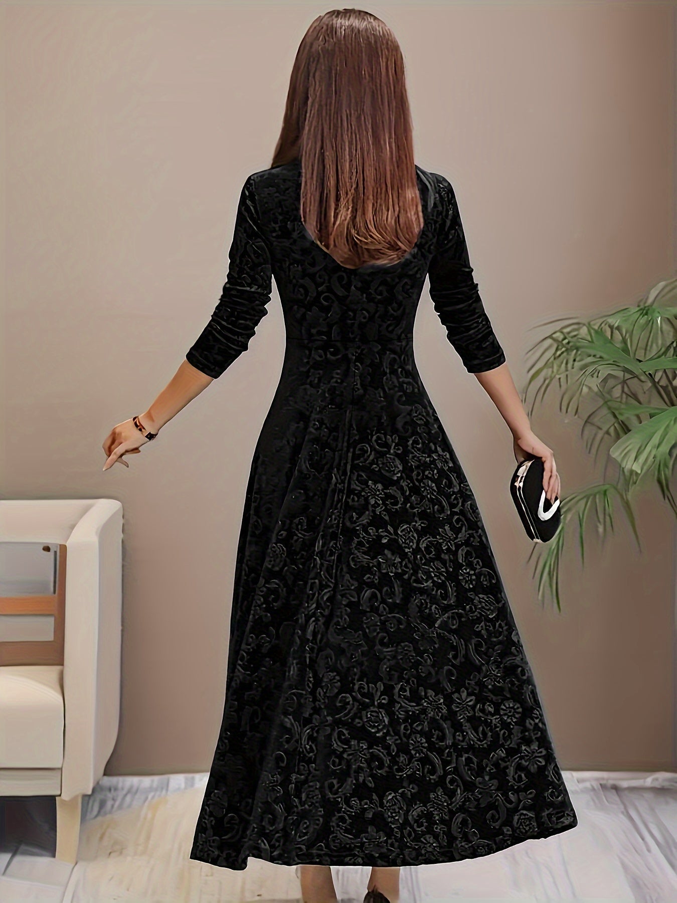Elegante maxi jurk met verfijnd patroon, vierkante halslijn en driekwart mouwen
