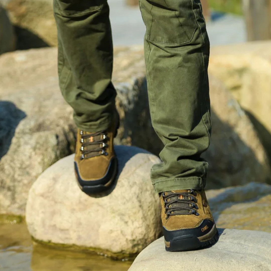 Pleun halfhoge wandelschoenen
