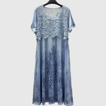 Elegante midi jurk voor dames met zachte bloemenprint in rustige tinten