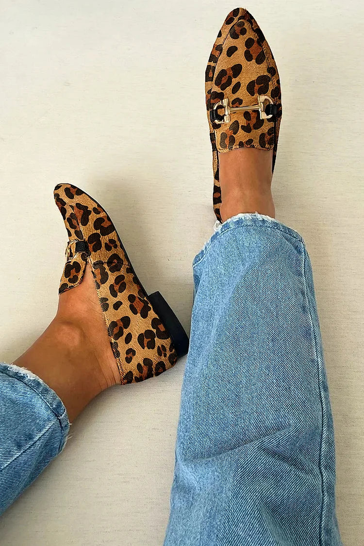 Elegante dames mocassins met luipaardprint in bruin, handgemaakt en comfortabel