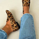 Elegante dames mocassins met luipaardprint in bruin, handgemaakt en comfortabel