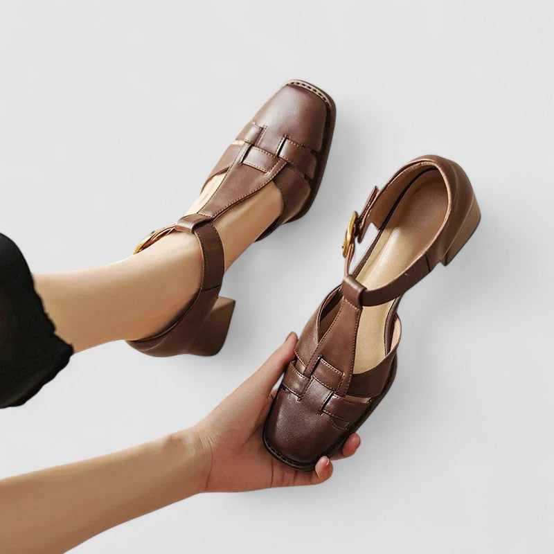 Nienke dames t-band schoenen met blokhak