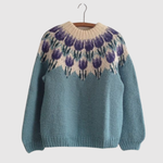 Zacht gebreid dames vest met Noors motief in contrastkleuren en knoopsluiting