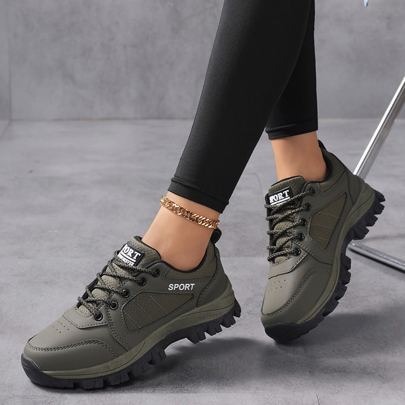 Nienke lichte trail-sneakers