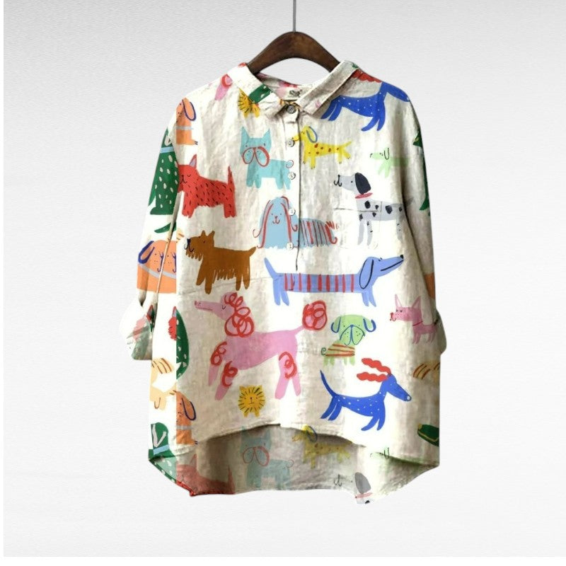 Elegante zomerblouse met kunstprint die soepel over het figuur valt