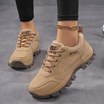 Nienke lichte trail-sneakers