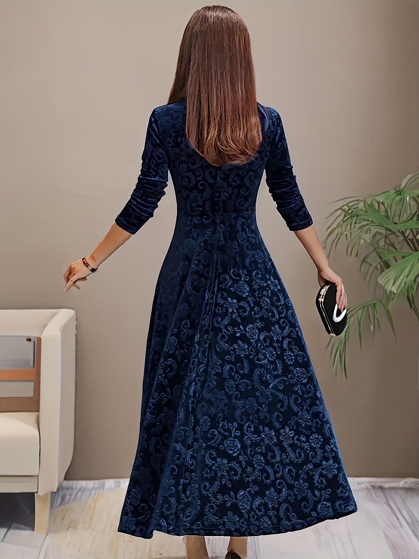 Elegante maxi jurk met verfijnd patroon, vierkante halslijn en driekwart mouwen