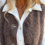 Kim warm vest met knopen