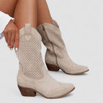 Beige orthopedische westernlaarzen van suède en leer met gelzool en lage hak