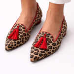 Safari mocassins met luipaardprint in warme tinten en elegante handgemaakte afwerking