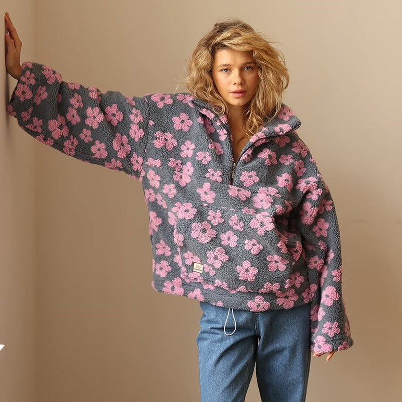 Zachte fleece dames trui met kleurrijke bloemenprint en lange mouwen, ruime pasvorm