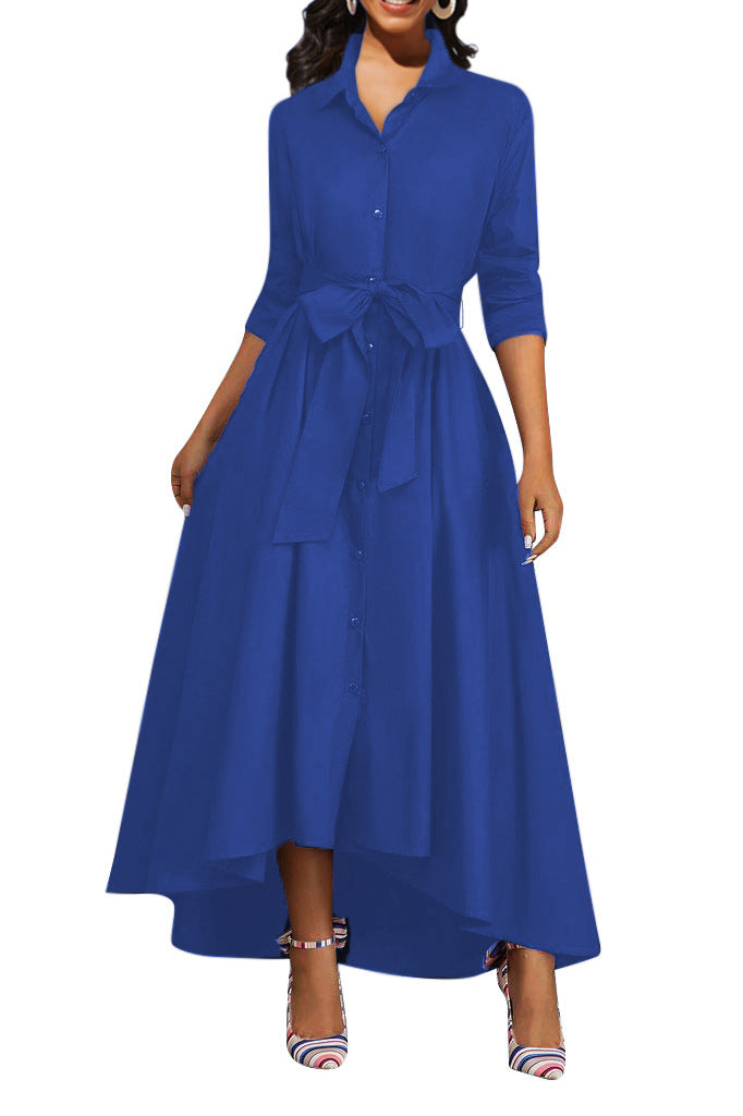 Vloeiende maxi knopjurk met gestrikte taille en knoopdetail aan de voorkant