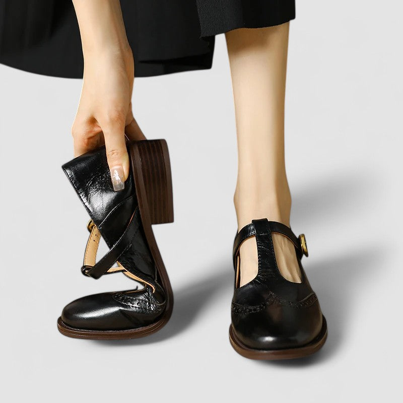Hanne dames geperforeerde t-band schoenen
