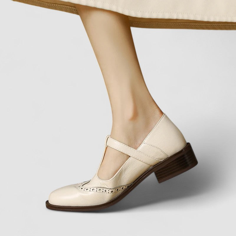 Hanne dames geperforeerde t-band schoenen
