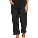 Tijdloze casual damesbroek met hoge taille, ruime pasvorm en diepe steekzakken