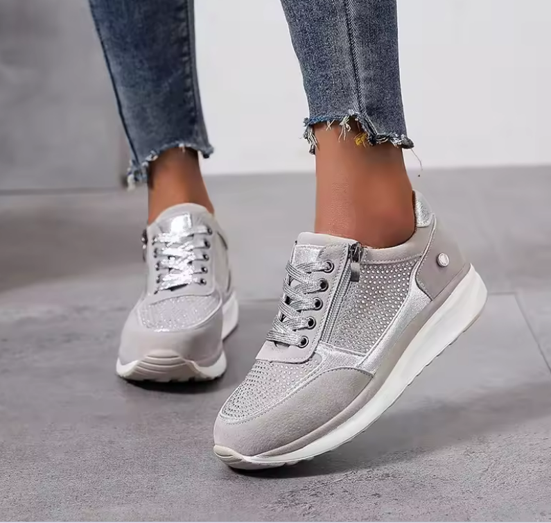 Comfortabele damessneakers met orthopedische zolen, veters en handige zijrits