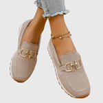 Orthopedische loafers voor dames met mesh bovenwerk, gouden bitdetail en antislipzool