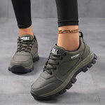 Nienke lichte trail-sneakers