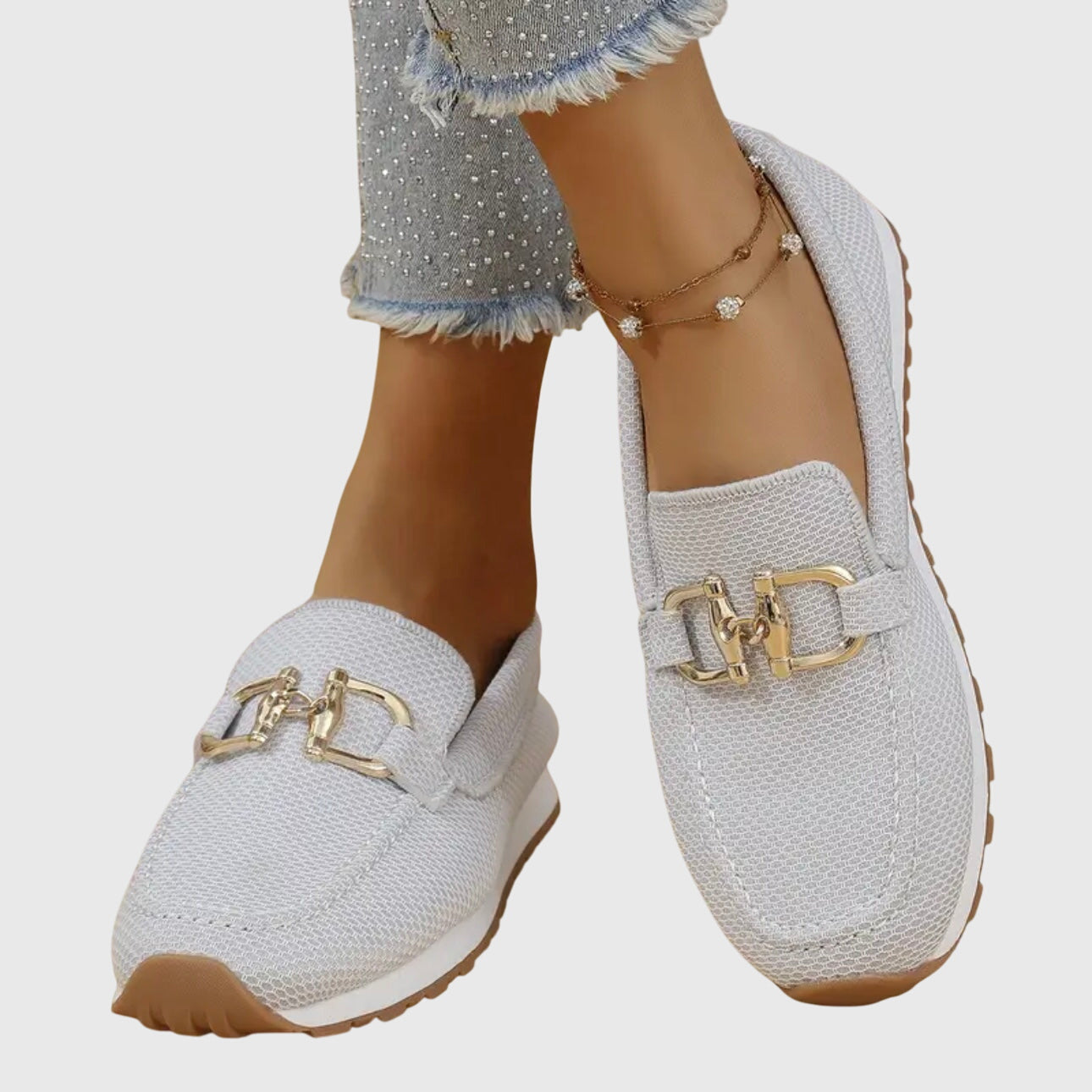 Orthopedische loafers voor dames met mesh bovenwerk, gouden bitdetail en antislipzool