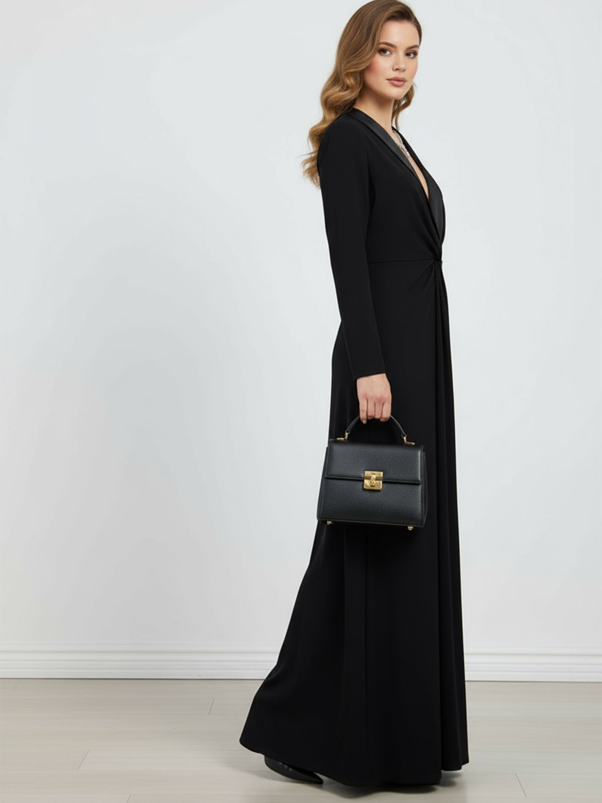 Kara dames maxi-jurk met diepe v-hals en lange mouwen