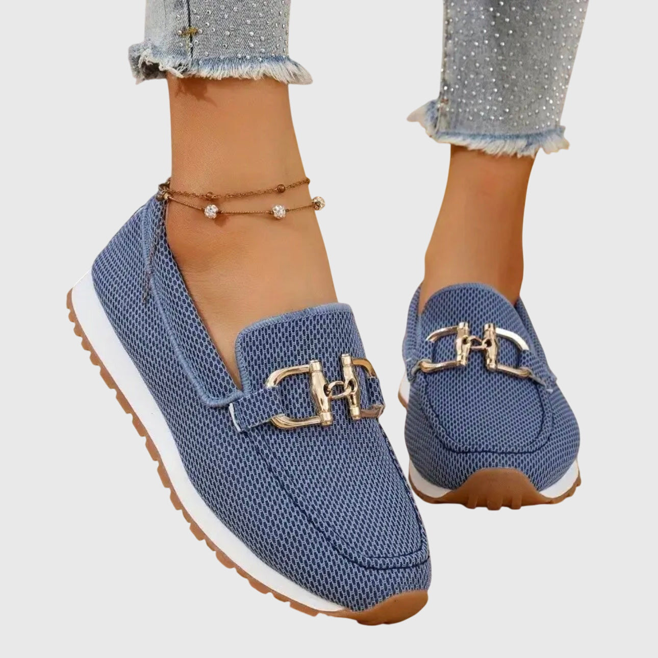 Orthopedische loafers voor dames met mesh bovenwerk, gouden bitdetail en antislipzool