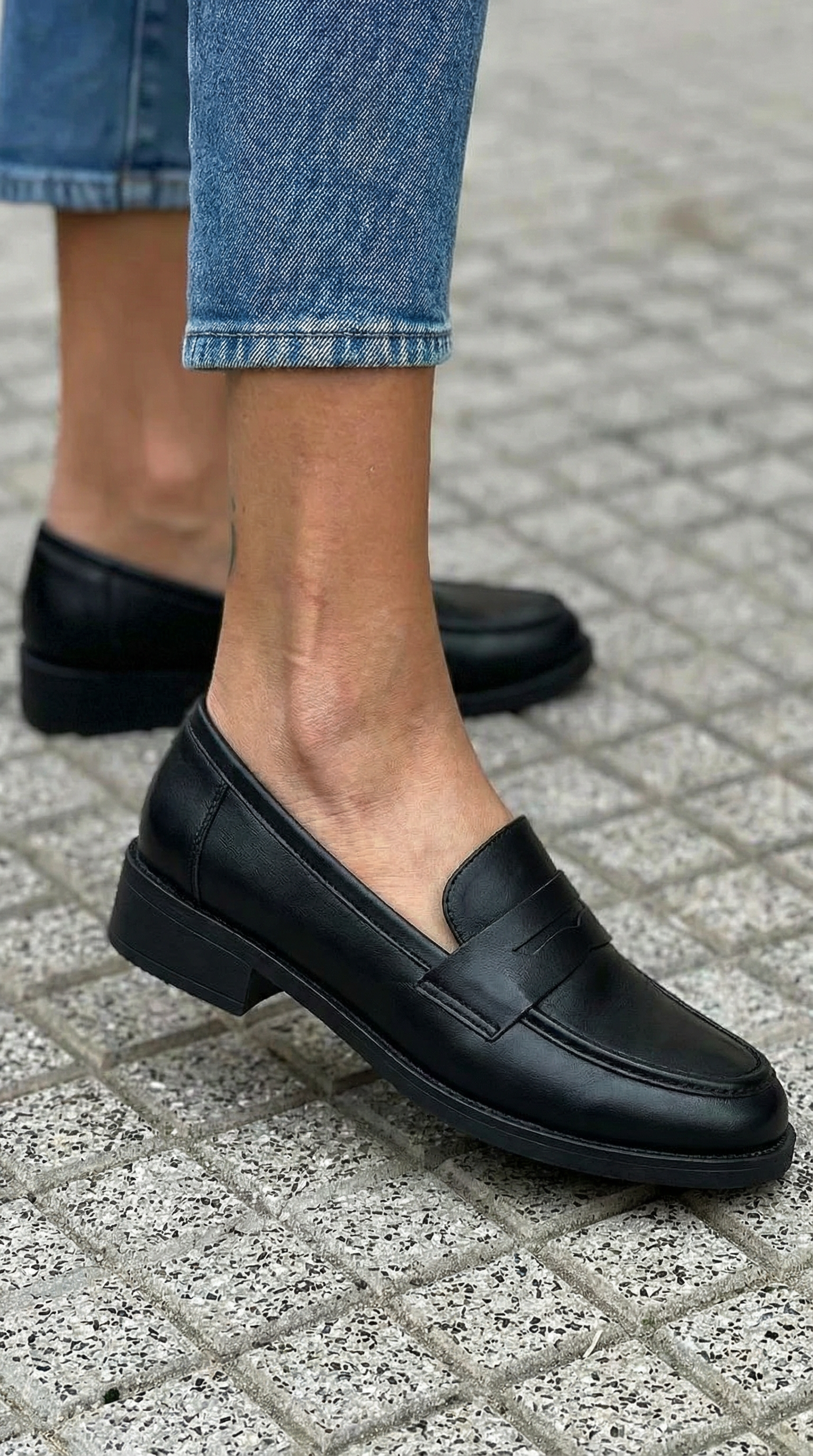 Elegante dames mocassins in een tijdloos model met effen kleur en verzorgde afwerking