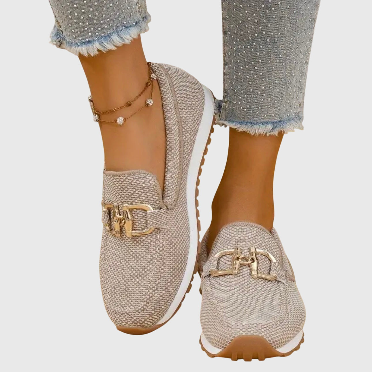 Orthopedische loafers voor dames met mesh bovenwerk, gouden bitdetail en antislipzool