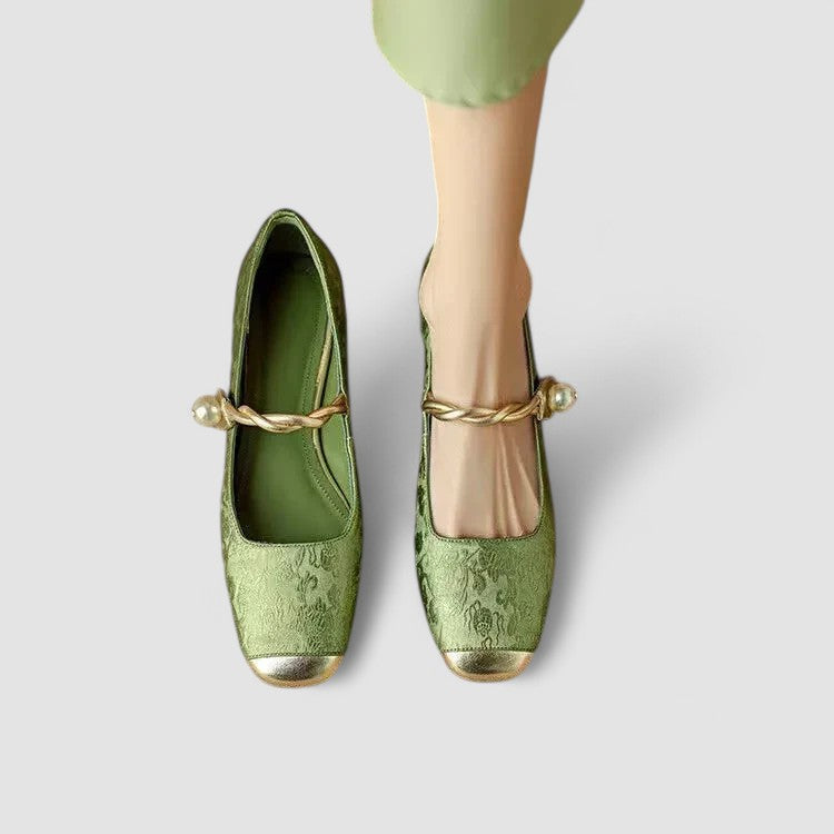 Pleun dames satijnen mary jane schoenen met sierhak