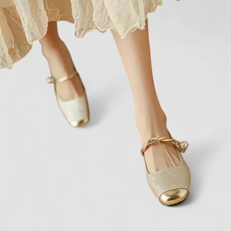 Pleun dames satijnen mary jane schoenen met sierhak