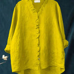 Lichte dames zomerblouse met verfijnd dessin en lange mouwen in ademende stof