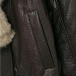 Oversized dames jack van nepleer met zachte imitatiebont kraag